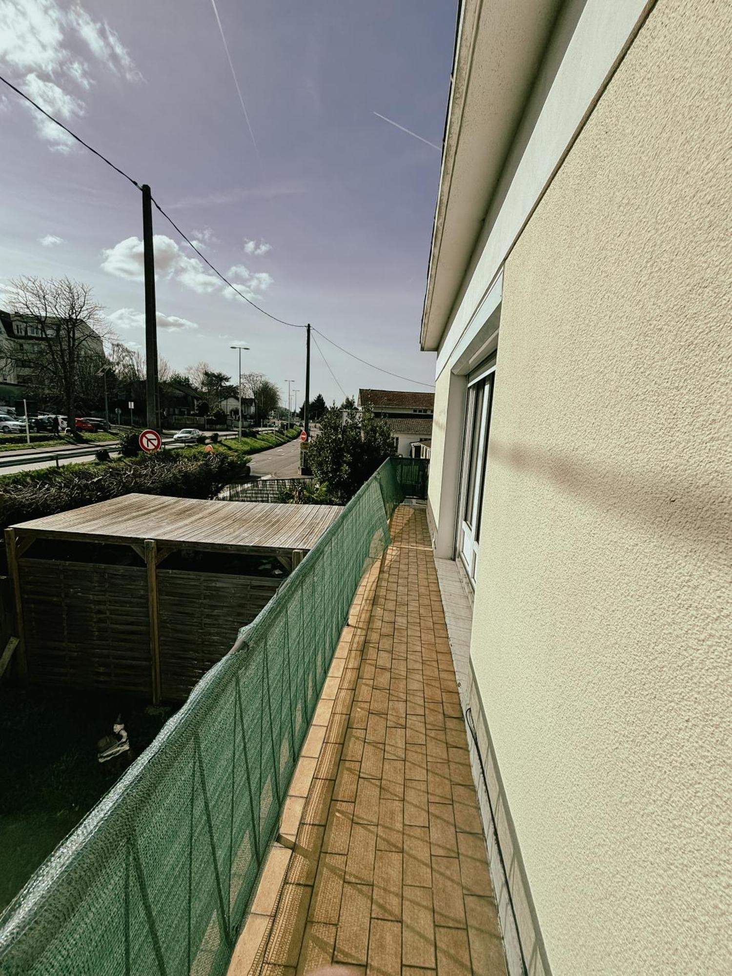 Duplex Avec Jardin - Proche Paris - Disneyland - Rer - ノワジー＝ル＝グラン エクステリア 写真