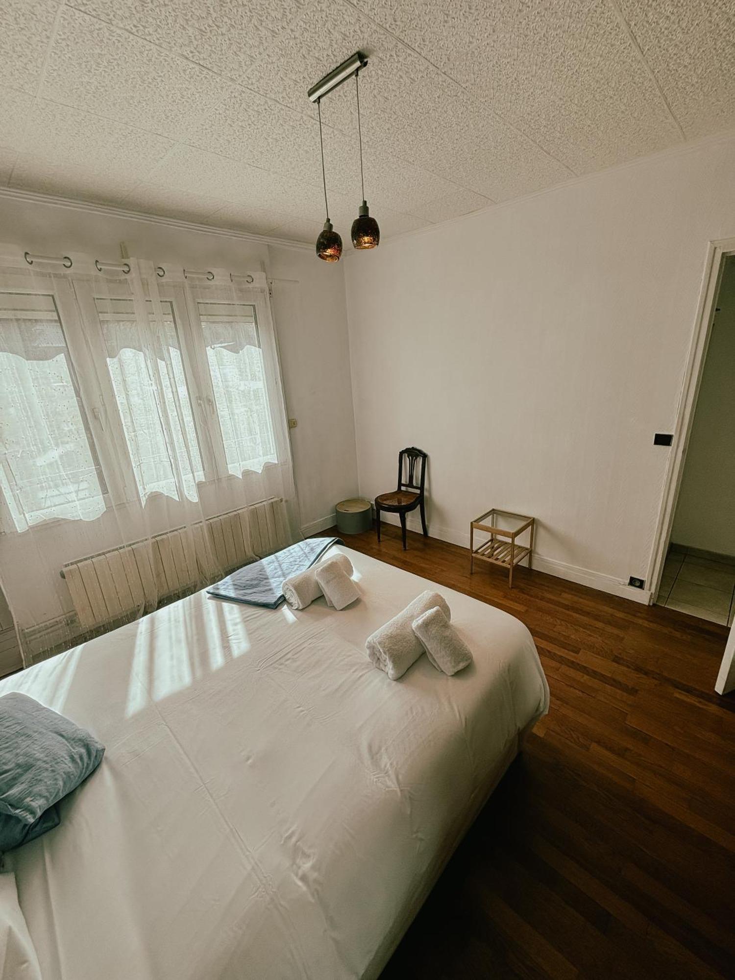 Duplex Avec Jardin - Proche Paris - Disneyland - Rer - ノワジー＝ル＝グラン エクステリア 写真